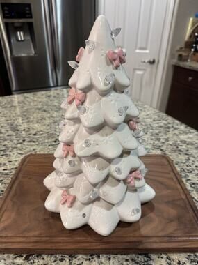 Gorgeous LED White Ceramic Christmas Lights Up